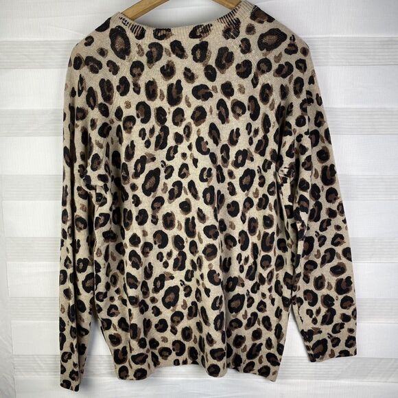 Harper Lane Leopard Print Crewneck Sweater 70% Wool 30 % Cashmere Size Large NWT - Picture 6 of 8